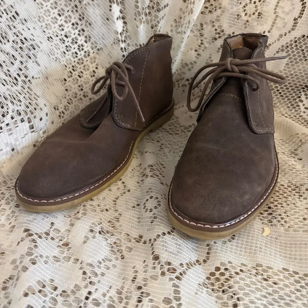 Banana Republic Men's US 8 Brown Suede Leather Chukka Boots